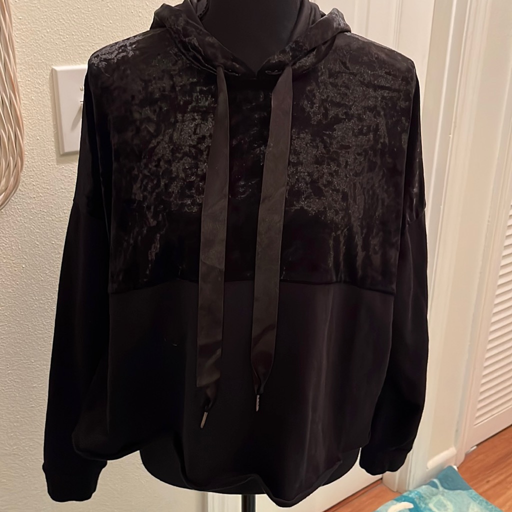 Derek Heart Velvet Hoodie